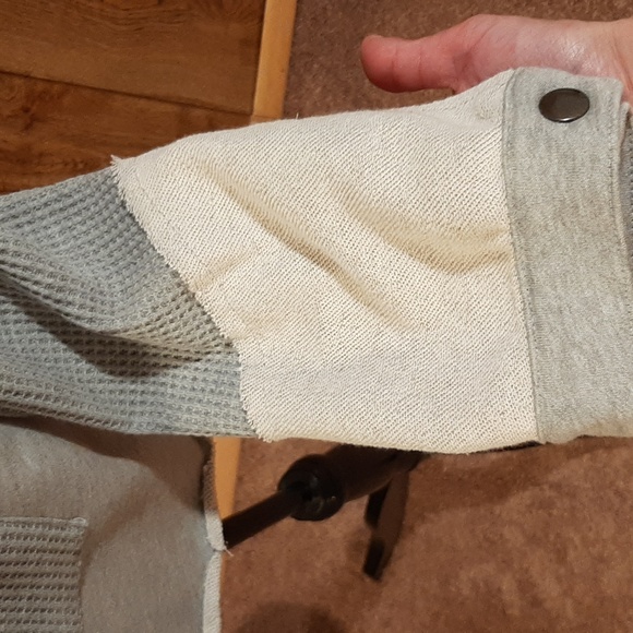 POL Grey French Terry Button-Up Jacket (Large) - Picture 4 of 10